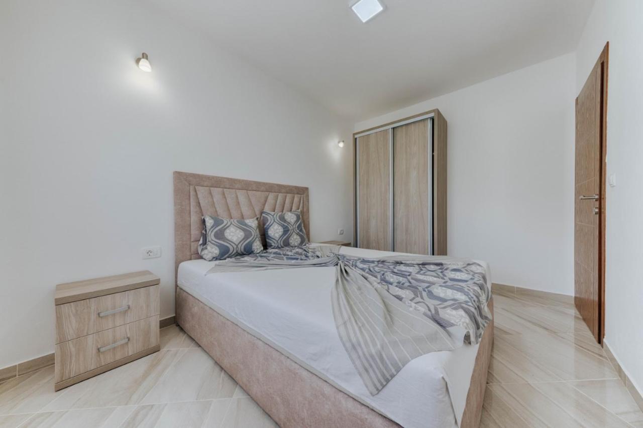 Sea Garden Apartment Dobra Voda