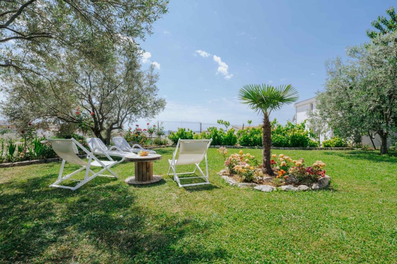 Sea Garden Dobra Voda